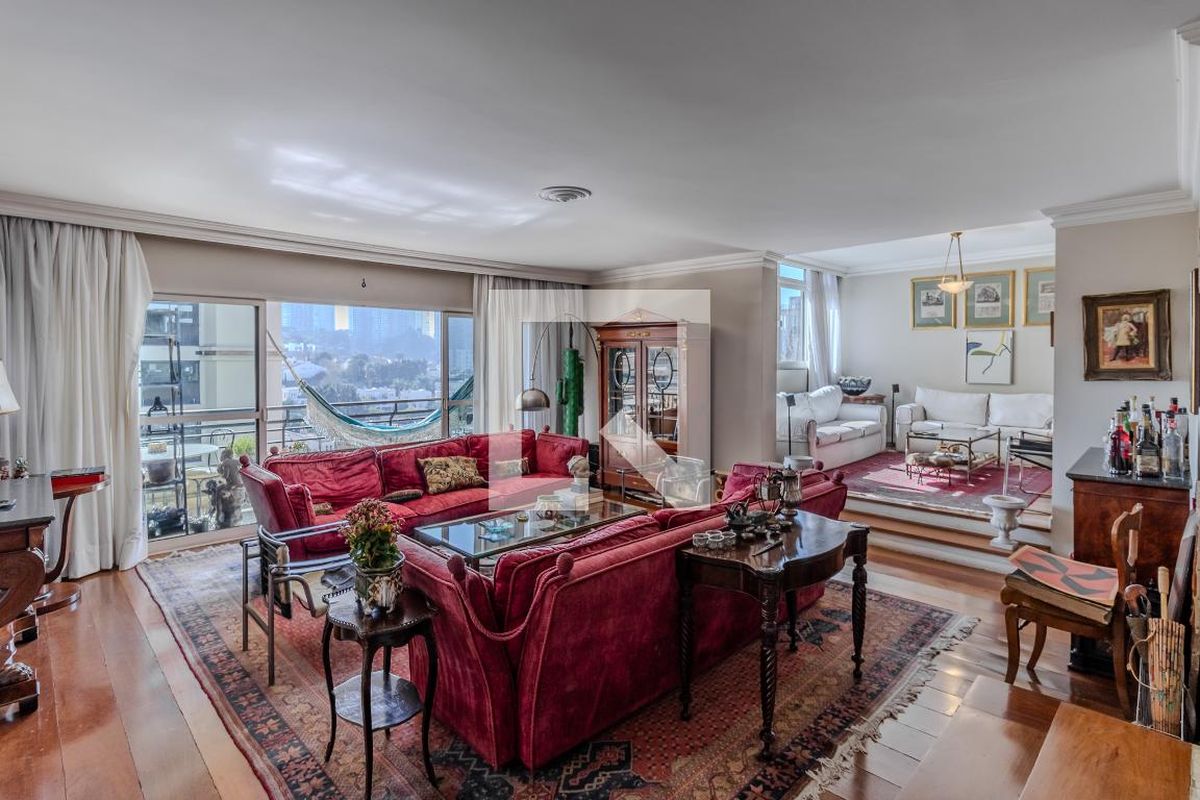 Apartamento à Venda - Real Parque, 3 Quartos,  258 m2