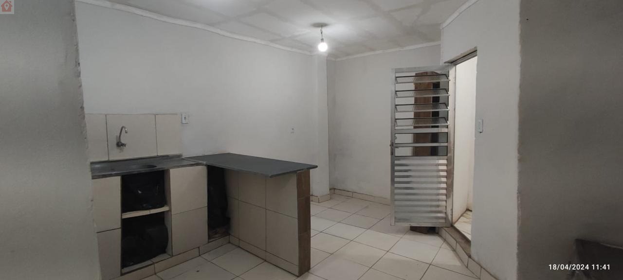 Excelente oportunidade de investimento: Casa à venda em São Paulo-SP, Vila Andrade, 1 quarto, 1 sala, 1 banheiro, 42,69m²!