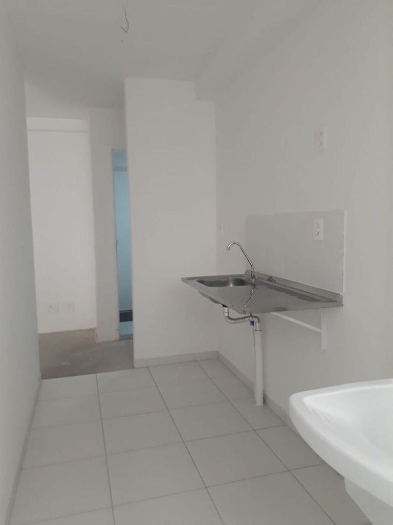 Apartamento à Venda em Jardim Kagohara, São Paulo - SP
