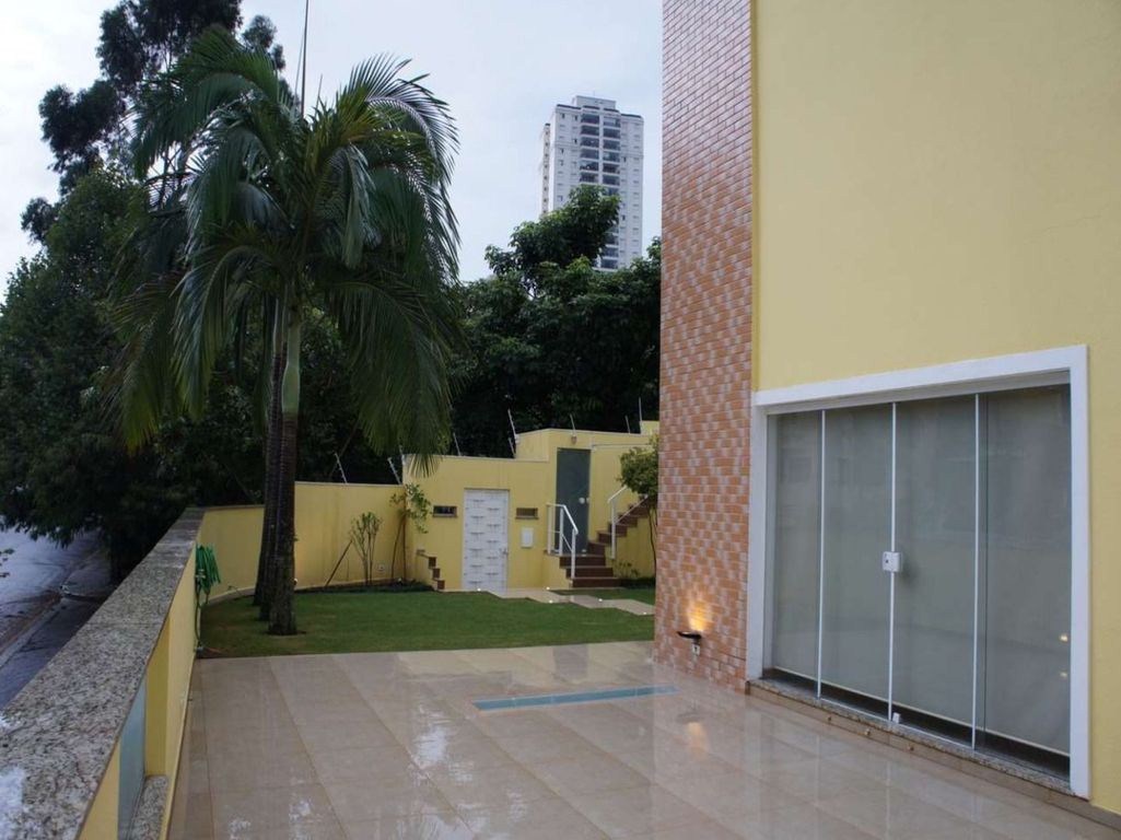 Sobrado à Venda em Jardim Lar São Paulo, São Paulo - SP