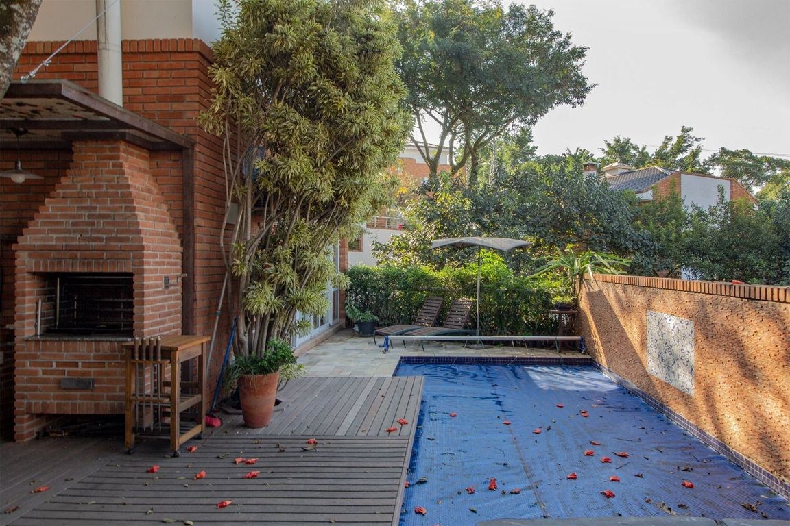 Casa à Venda em Jardim Sílvia (Zona Oeste), São Paulo - SP