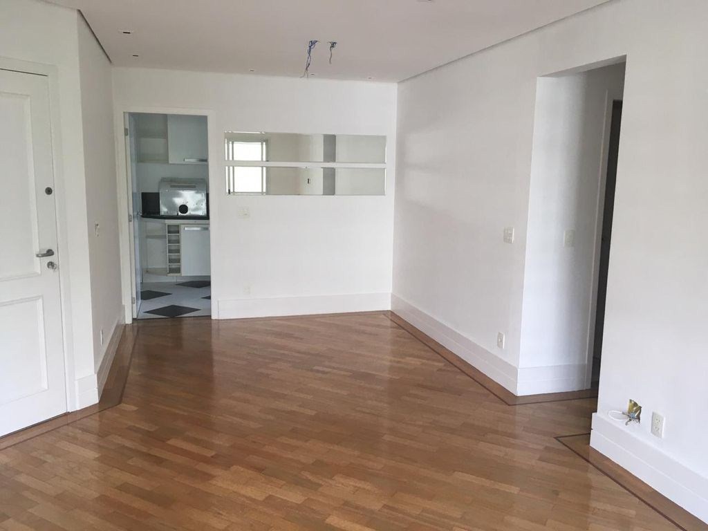 Apartamento de 3 quartos com suíte e 2 vagas no Morumbi, São Paulo: aproveite essa oportunidade!