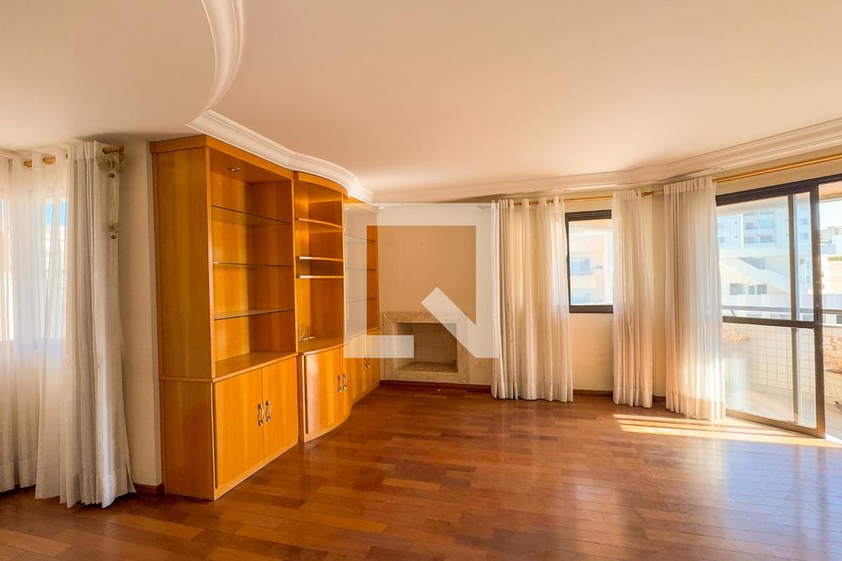 Apartamento à Venda - Brooklin, 3 Quartos,  140 m2