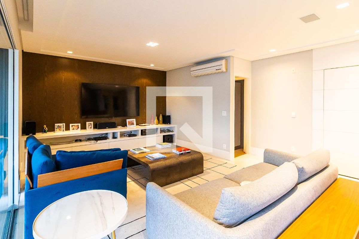Apartamento à Venda - Panamby, 3 Quartos,  211 m2