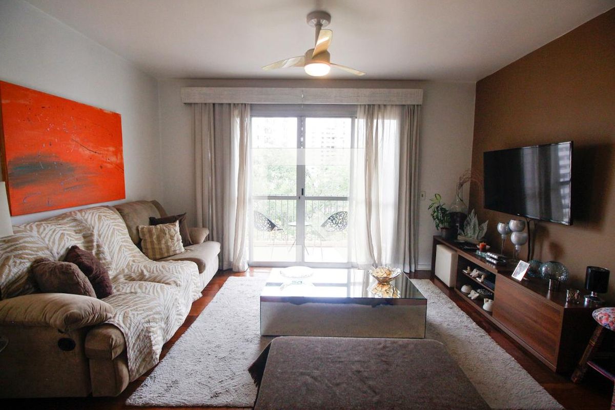 Apartamento à Venda - Real Parque, 3 Quartos,  136 m2