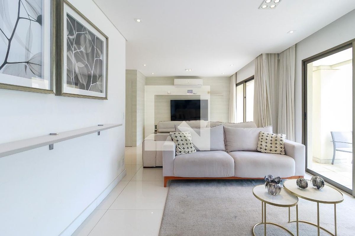 Apartamento à Venda - Brooklin, 3 Quartos,  218 m2