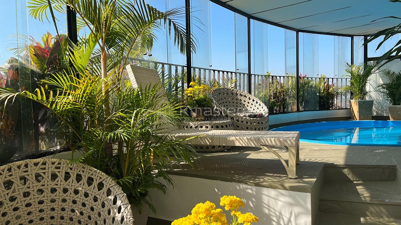 Locação no icônico Edifício Penthouse — Morumbi — 355 m² · 3 dorm