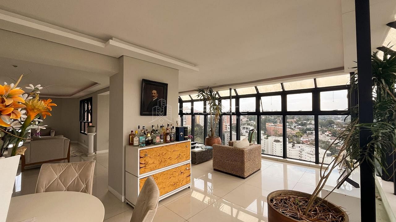Apartamento à venda em Edifício Plaza Doro