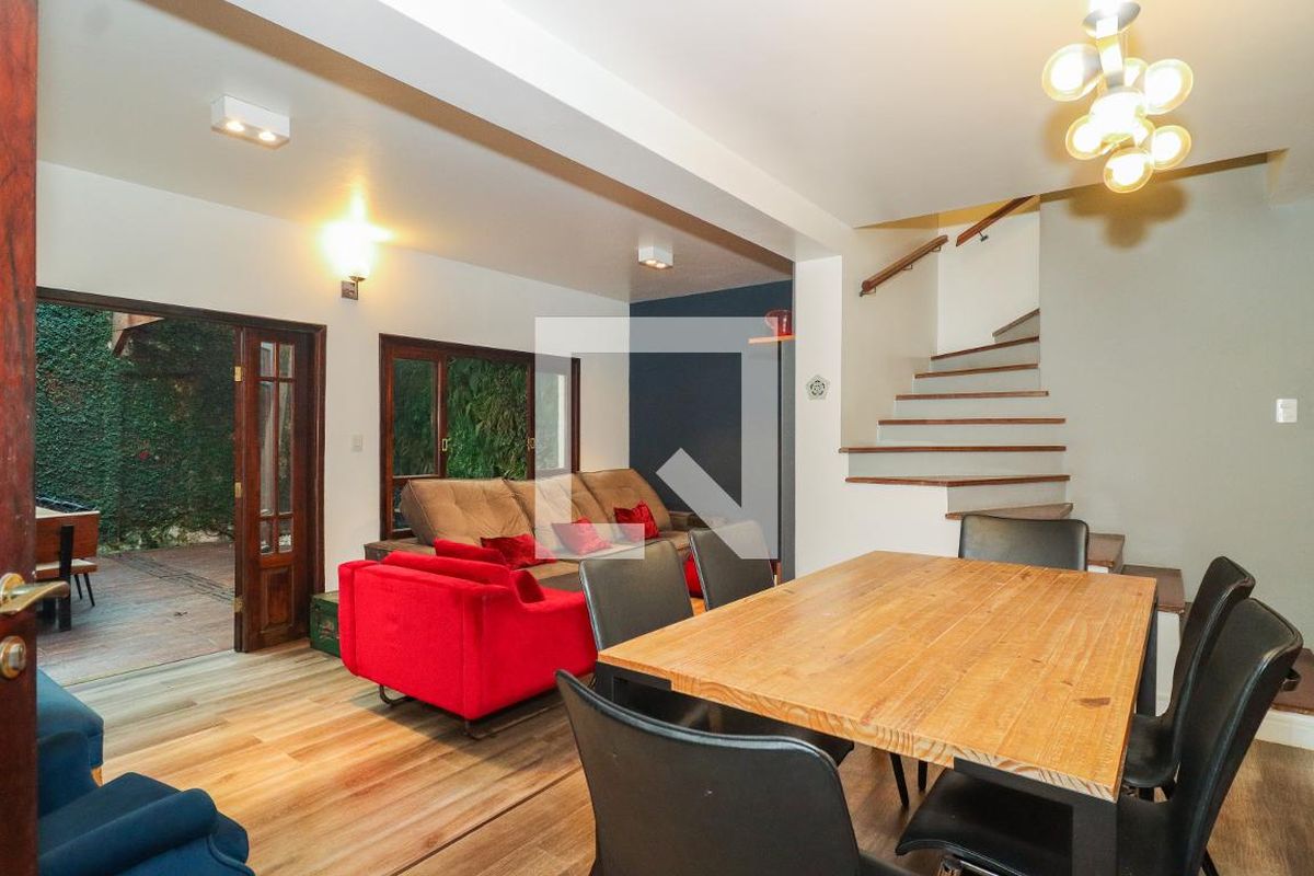 Casa à Venda - Panamby, 4 Quartos,  162 m2