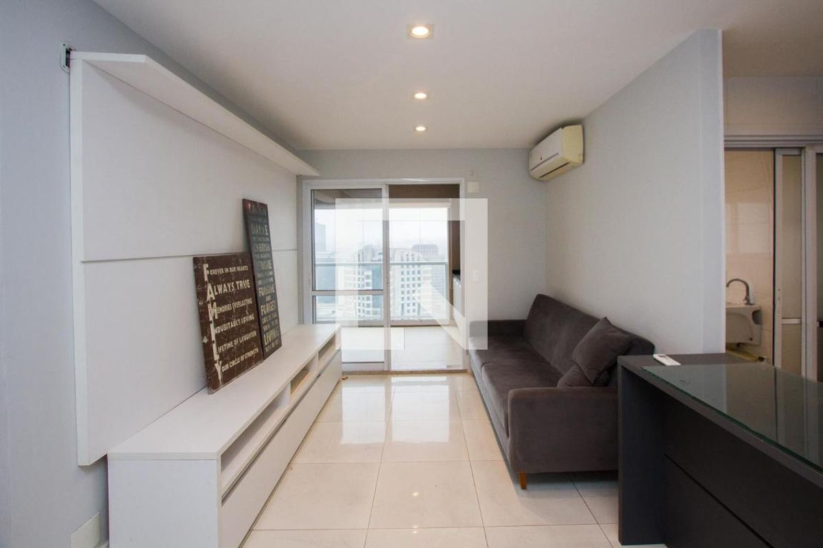 Apartamento à Venda - Brooklin, 1 Quarto,  84 m2