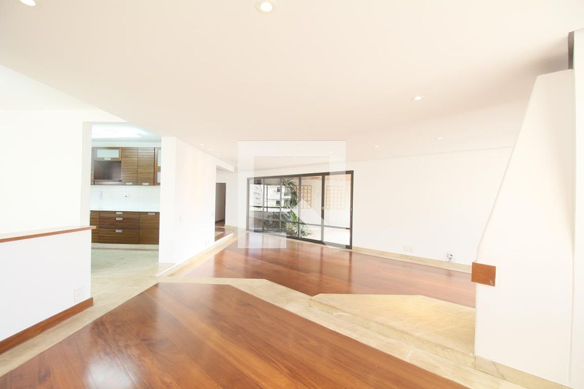Apartamento à Venda - Real Parque, 3 Quartos,  263 m2