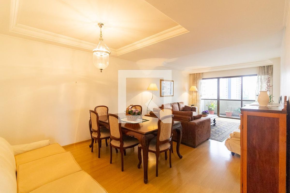 Apartamento à Venda - Brooklin, 3 Quartos,  180 m2