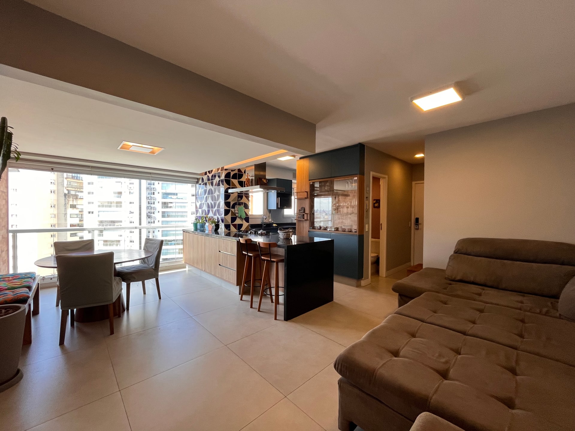 Apartamento à venda com 77m², 2 quartos e 2 vagas