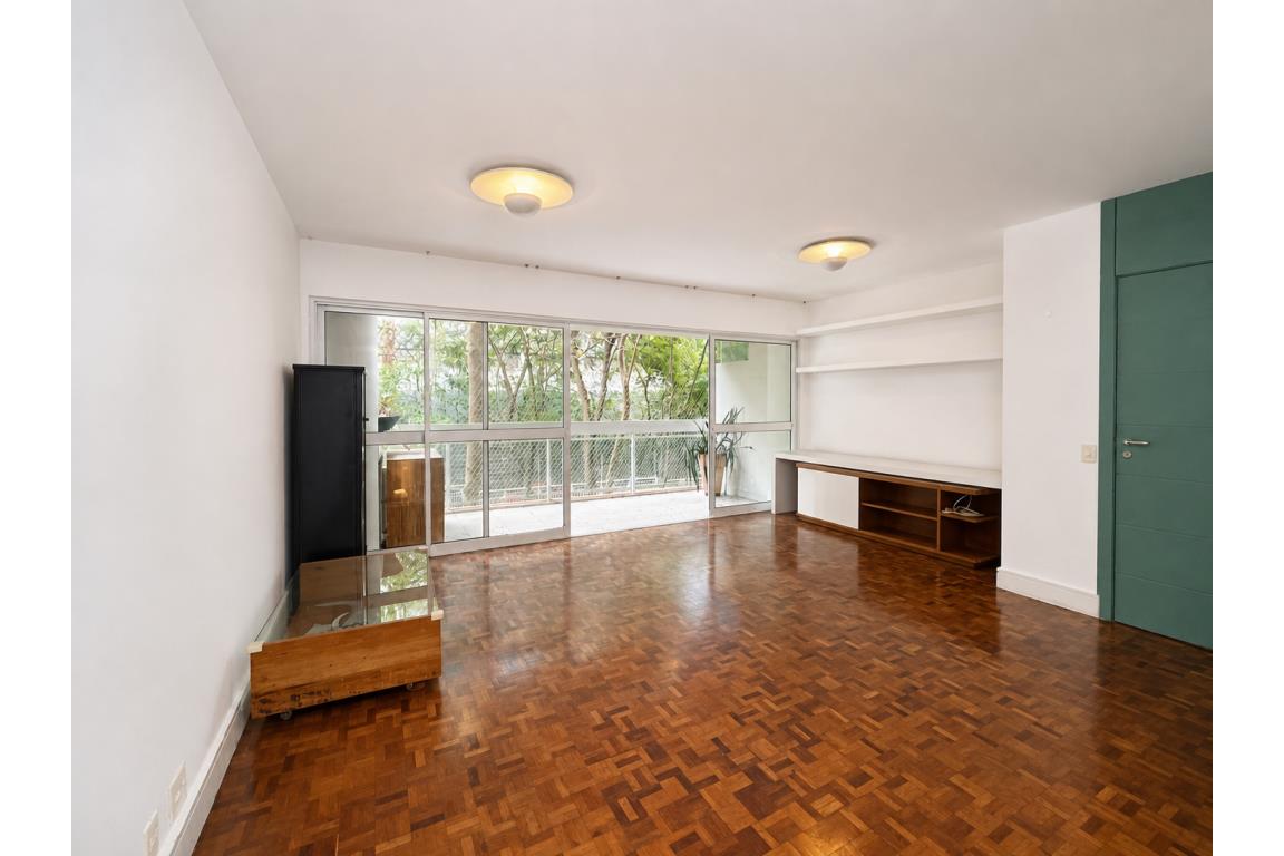 Apartamento à venda com 135m², 3 quartos e 2 vagas
