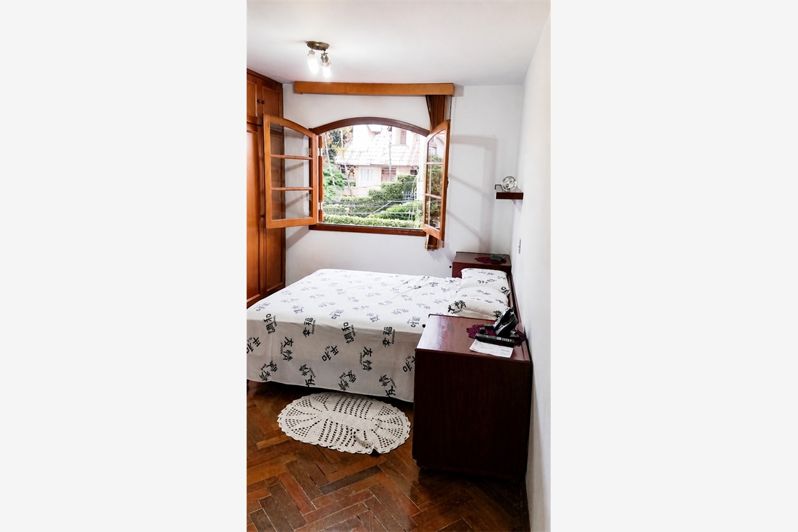 Casa à Venda em Jardim das Vertentes, São Paulo - SP