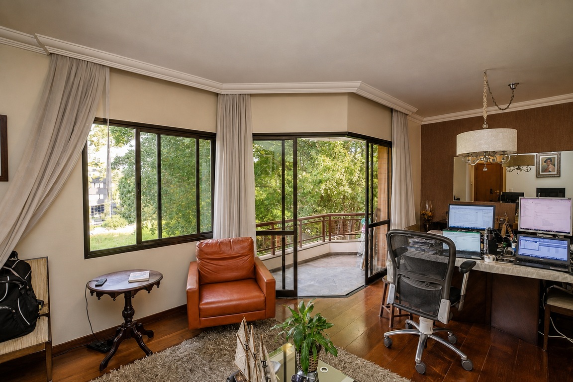 Apartamento à Venda em Morumbi, São Paulo - SP