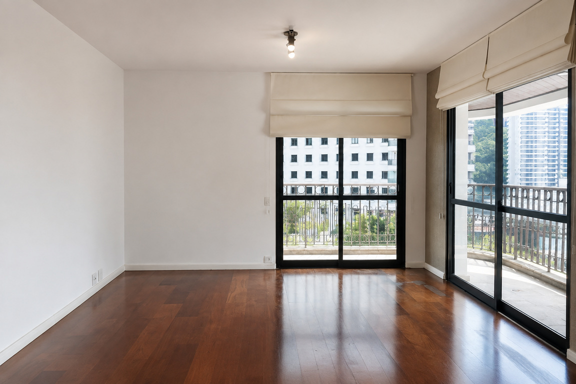 Apartamento com 175m², 4 dormitórios e 3 vagas.