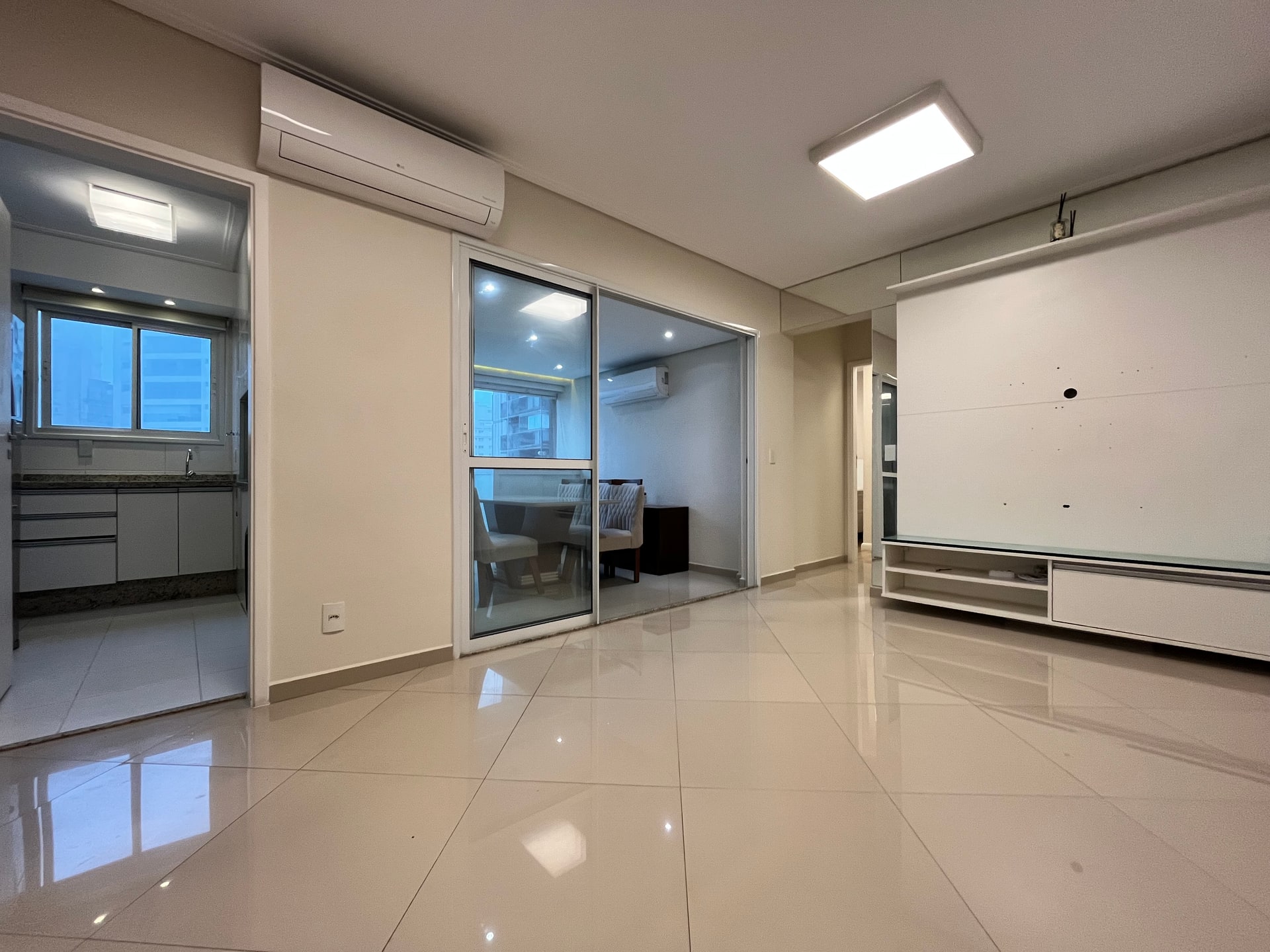 Apartamento para alugar com 80m², 2 quartos e 2 vagas