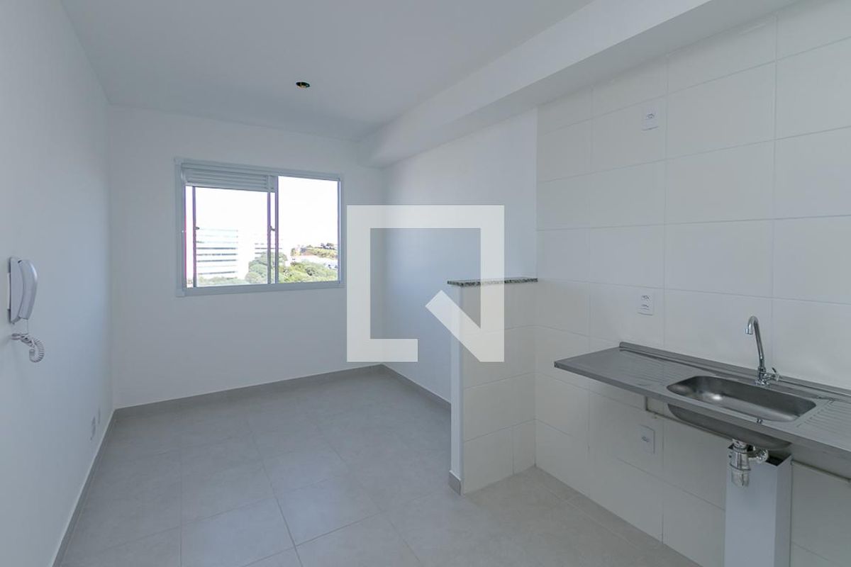 Apartamento com 1 quarto à venda em Jardim Mirante, São Paulo por R$&nbsp;250.000,00 - QuintoAndar
