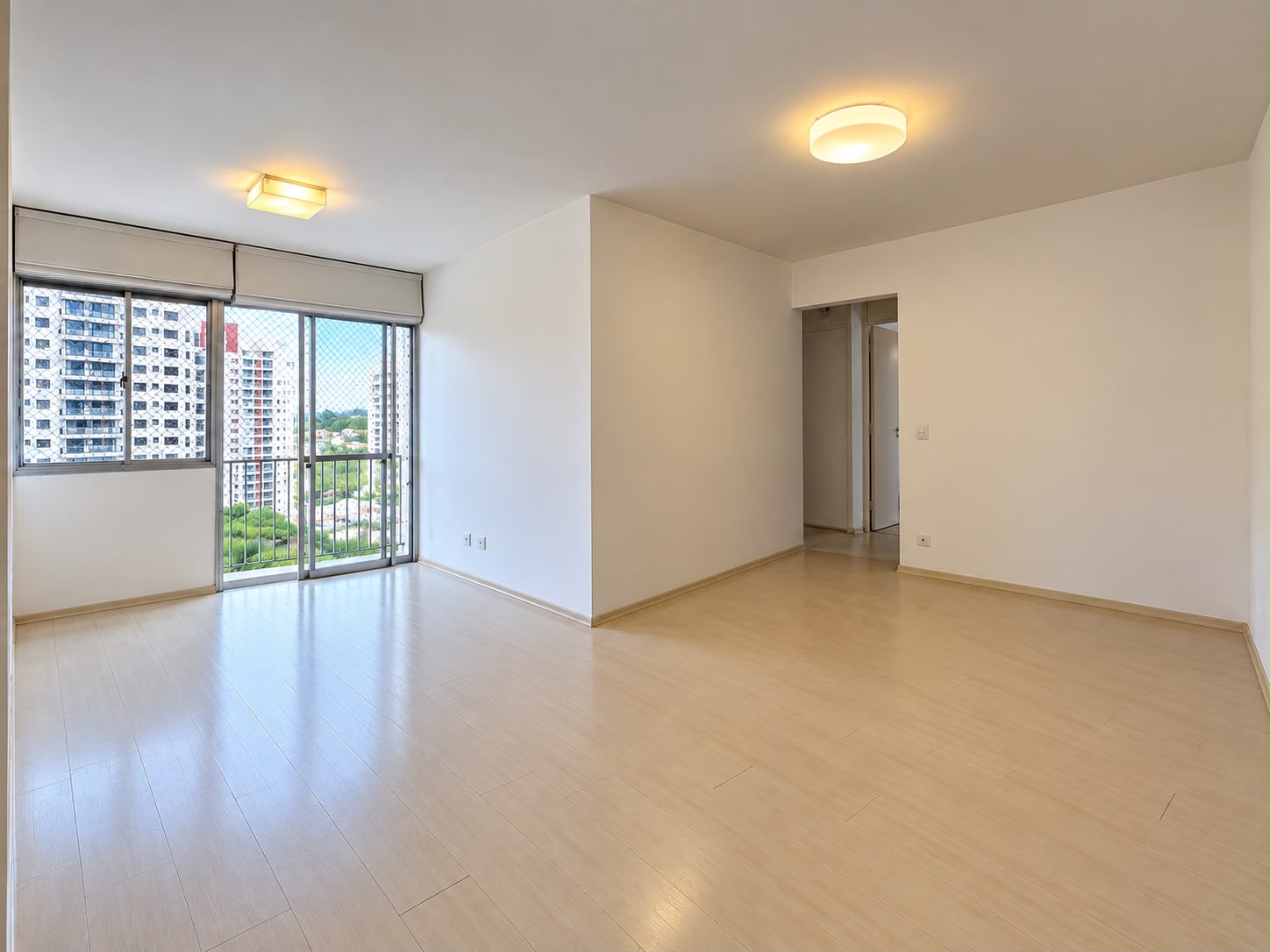 Apartamento com 71m², 2 quartos e 1 vaga.
