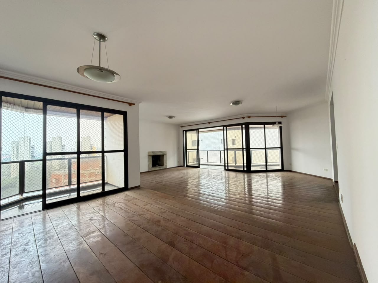Apartamento 5 dormitórios, 4 suítes com lazer completo e próximo ao Parque Global