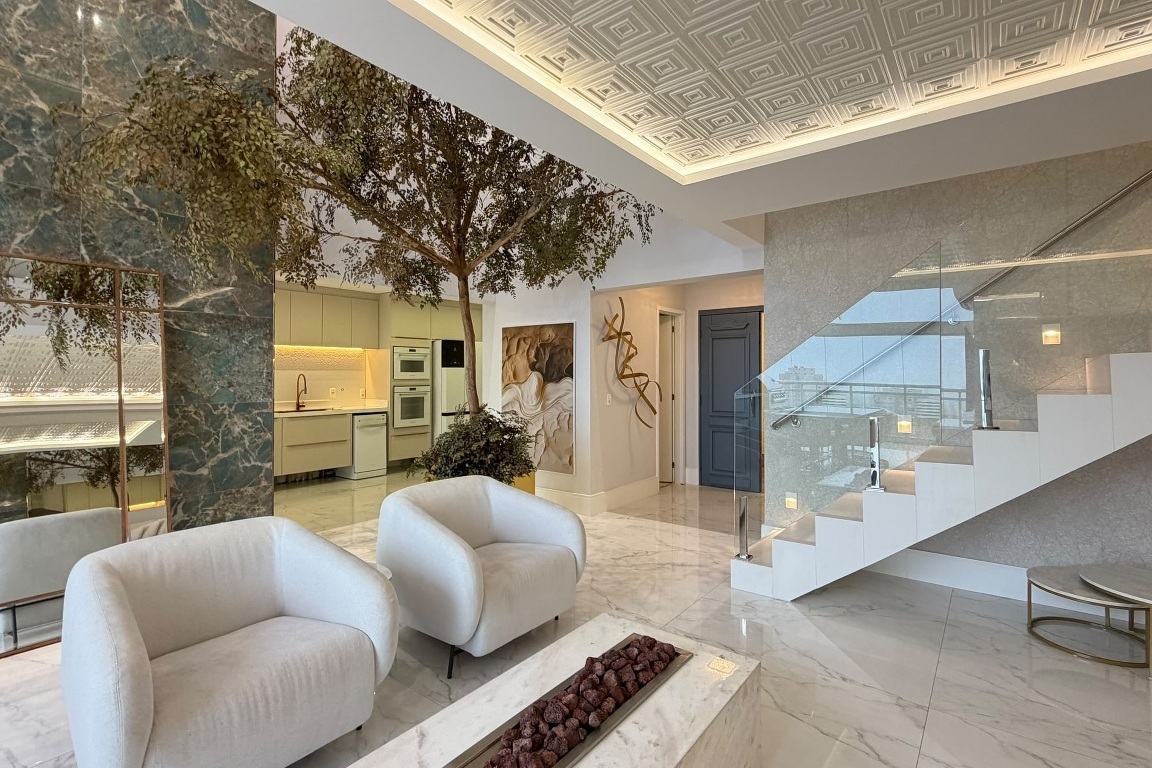 Apartamento à venda com 163m², 3 dormitórios sendo 3 suitíes  e 3 vagas