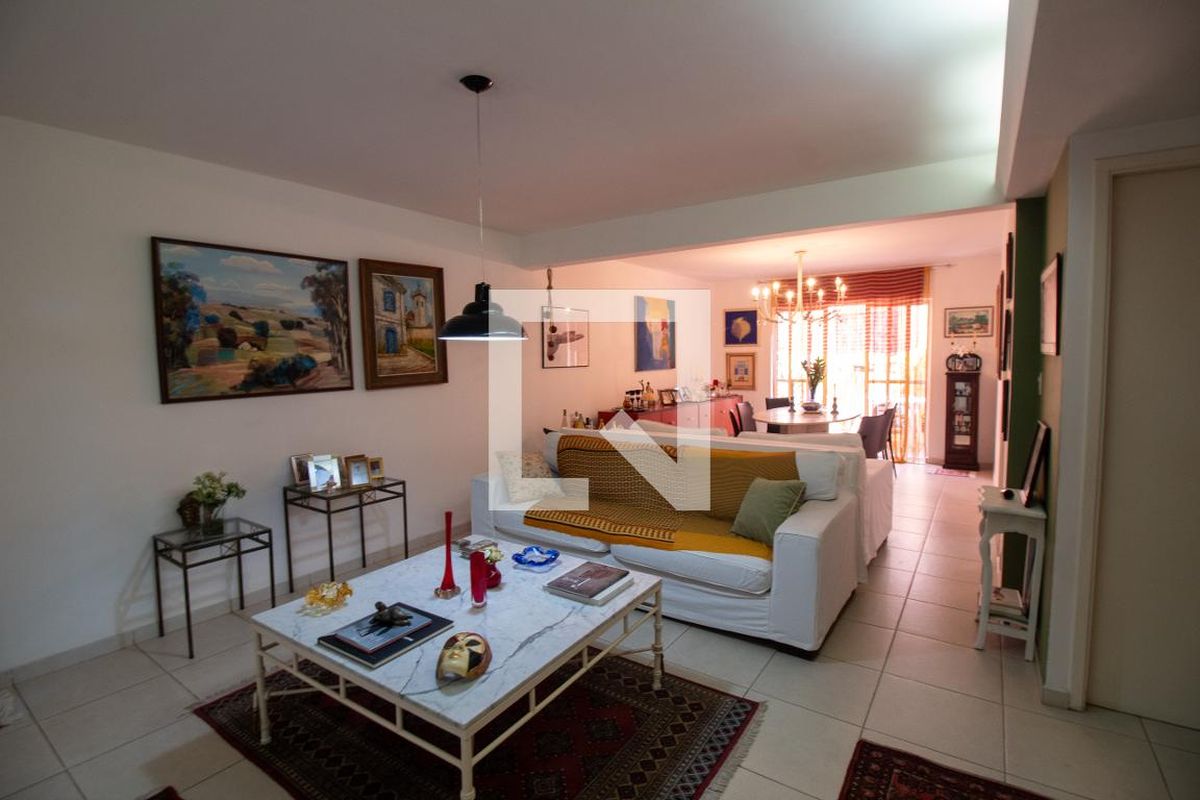 Casa à Venda - Brooklin, 3 Quartos,  181 m2