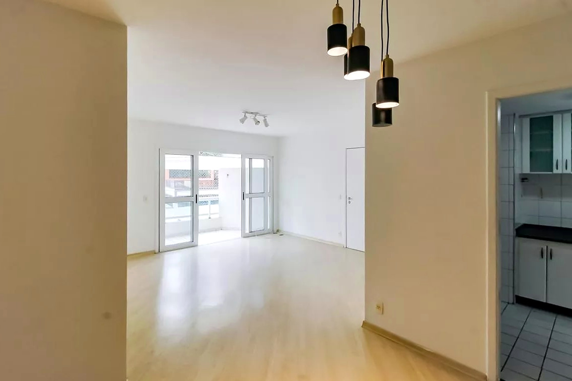 Apartamento com 97m², 3 quartos e 2 vagas.