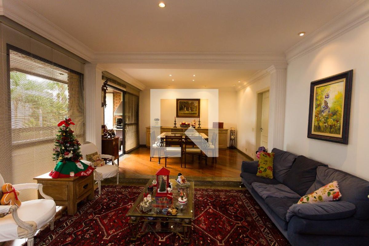 Apartamento à Venda - Real Parque, 3 Quartos,  246 m2