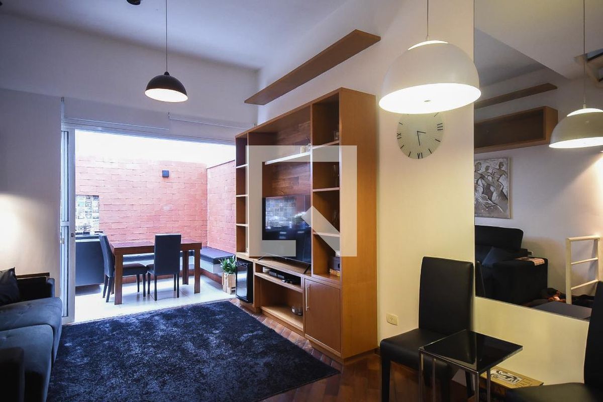 Casa à Venda - Real Parque, 2 Quartos,  130 m2