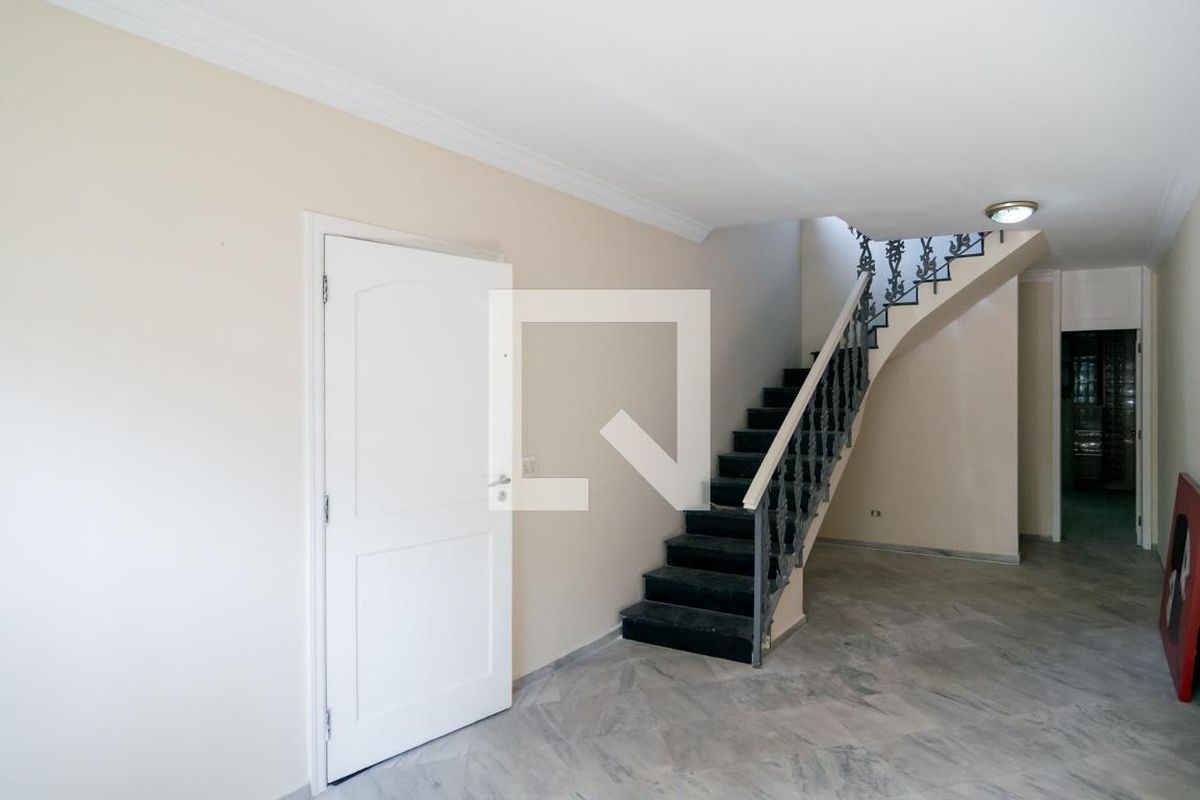 Casa à Venda - Brooklin, 4 Quartos,  200 m2