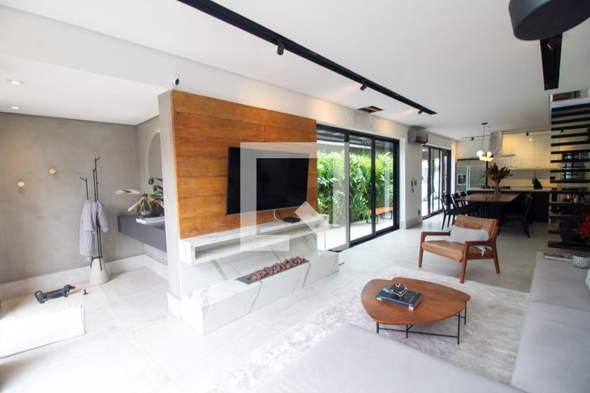 Casa à Venda - Brooklin, 2 Quartos,  200 m2