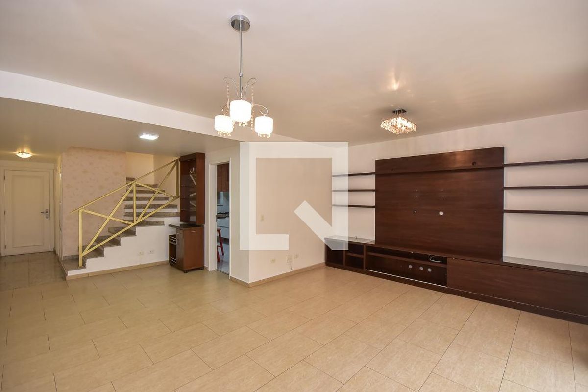 Casa à Venda - Panamby, 4 Quartos,  200 m2