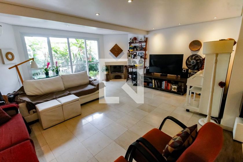 Casa à Venda - Panamby, 4 Quartos,  230 m2