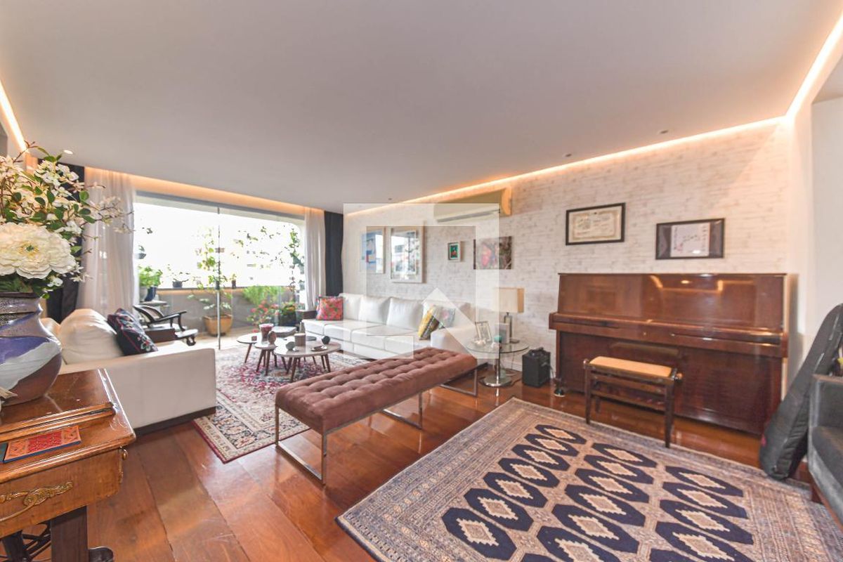 Apartamento à Venda - Brooklin, 3 Quartos,  200 m2