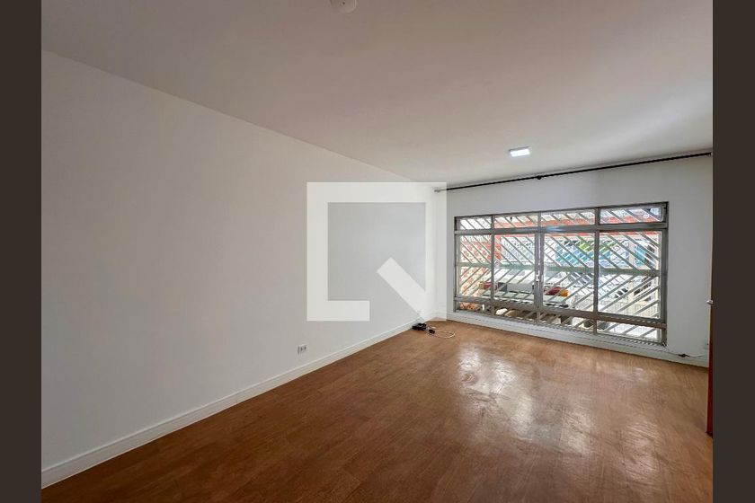 Casa à Venda - Brooklin, 2 Quartos,  250 m2