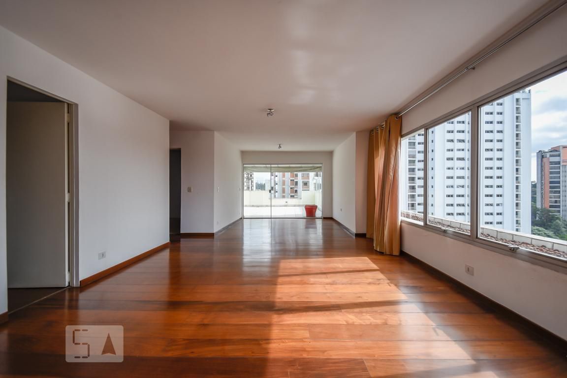 Apartamento à Venda - Real Parque, 1 Quarto,  136 m2