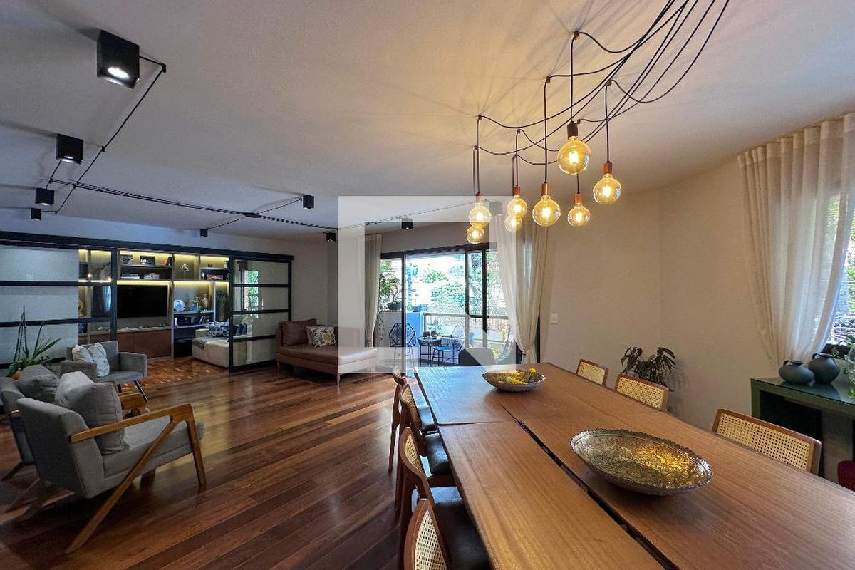Apartamento à Venda - Brooklin, 4 Quartos,  165 m2