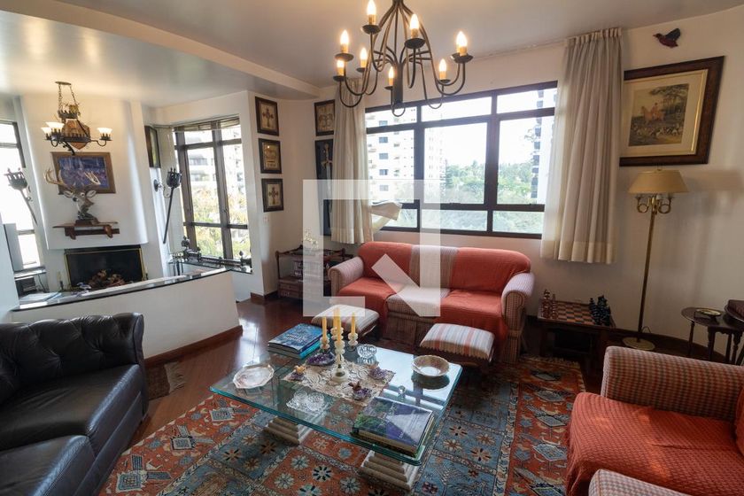 Apartamento à Venda - Real Parque, 4 Quartos,  230 m2