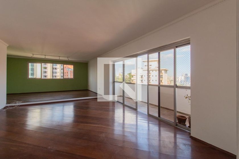 Apartamento à Venda - Real Parque, 3 Quartos,  200 m2